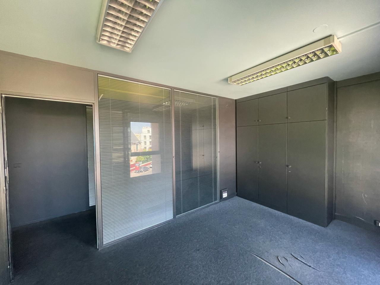Bureau Orléans 504m² Vente bureau Orléans Loiret OVBUR2421747 1